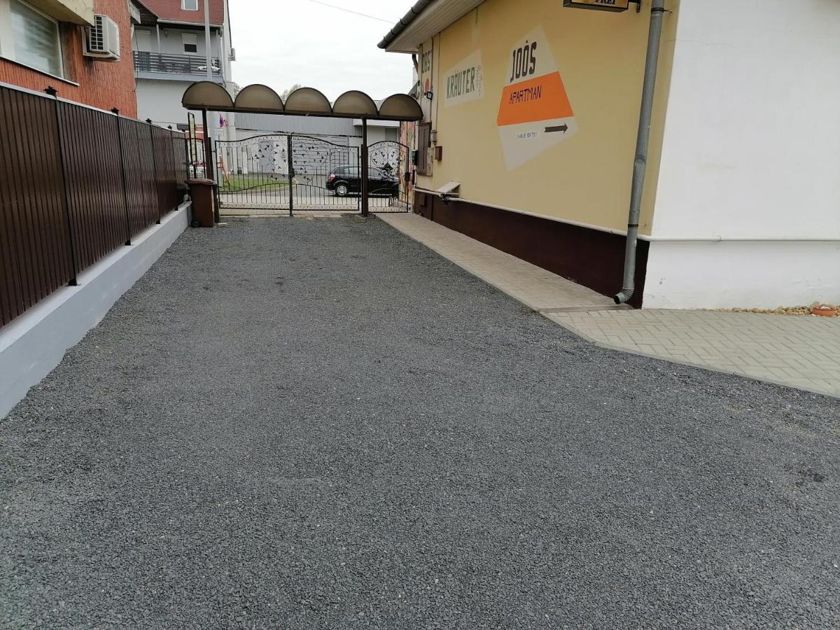 Joos Apartman Sárvár Exterior foto